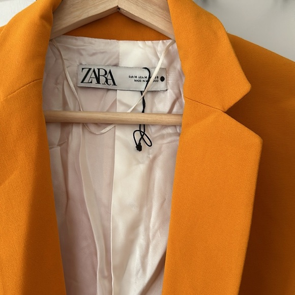 Zara orange blazer - Picture 2 of 2